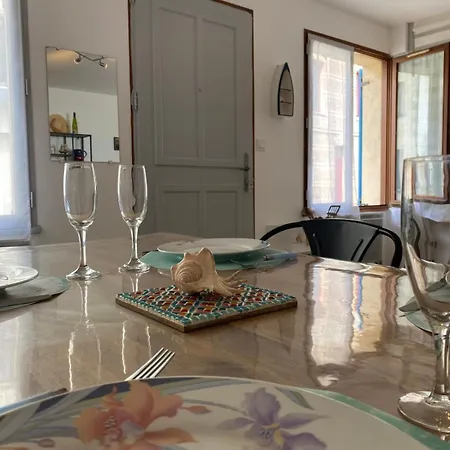 Ad18 - L'escale Aultoise Chez Hugo Apartmán